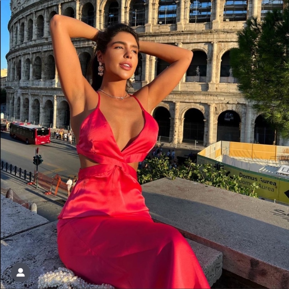 Zara Satin effect pink cut out midi dress 🔥